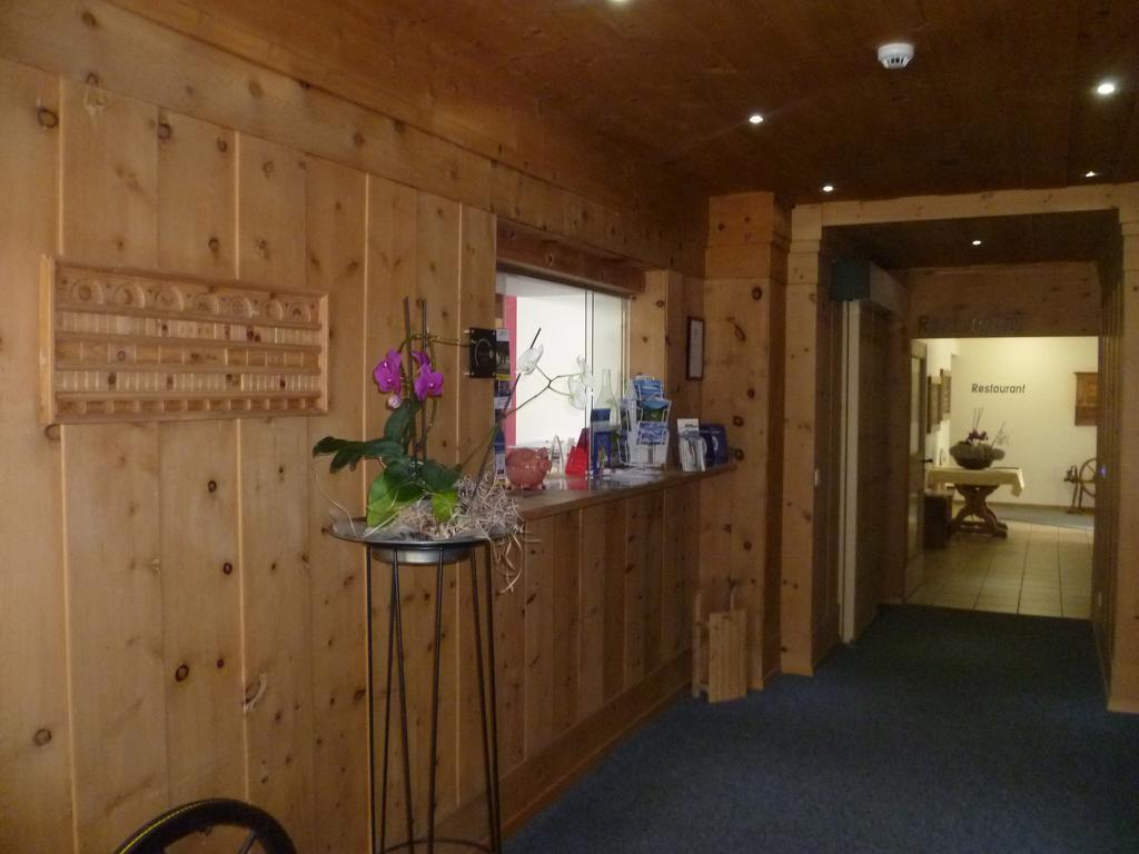 Sporthotel Clavadel Bagian luar foto